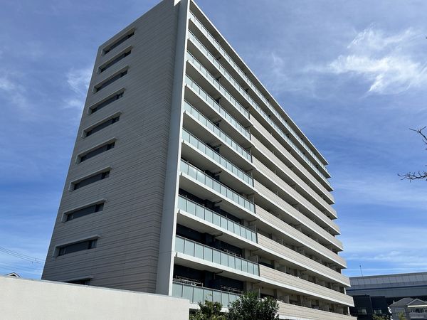 シャルマンフジスマート尼崎出屋敷駅前ステーショングリーン