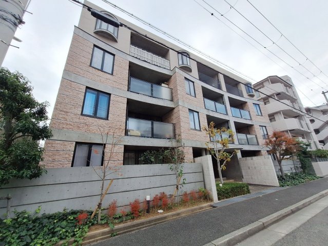 パレプラス本山