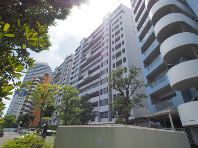 RICウエストコート4番街北棟