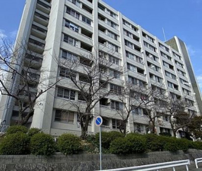 住吉台住宅1号棟