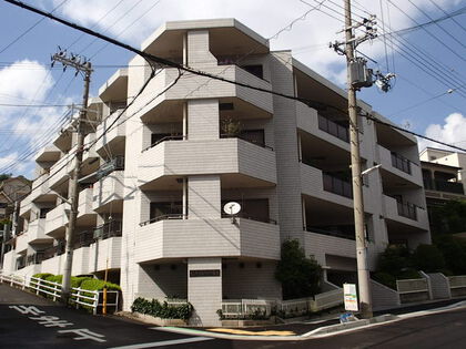 セントラルハイツ岡本